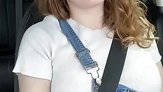 Nerdy Country Girl Rubs Herself in her Car